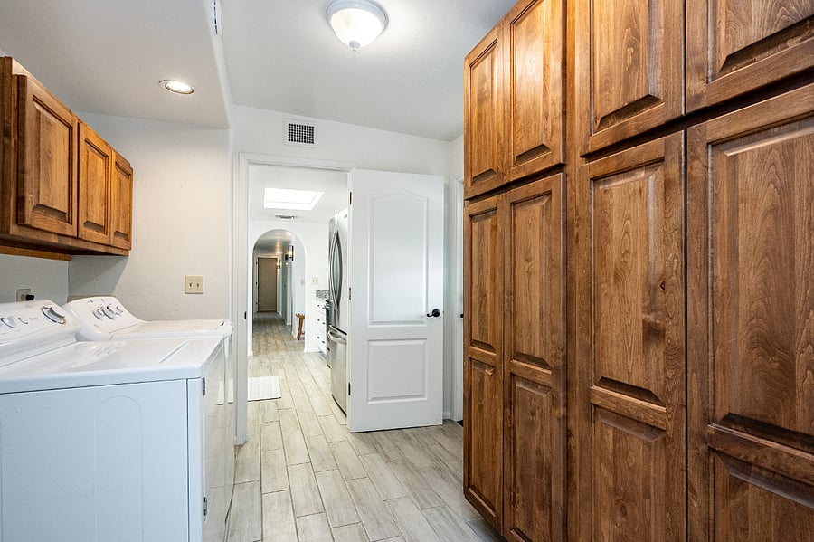 Furnished Finder property 863125_1 photo 22