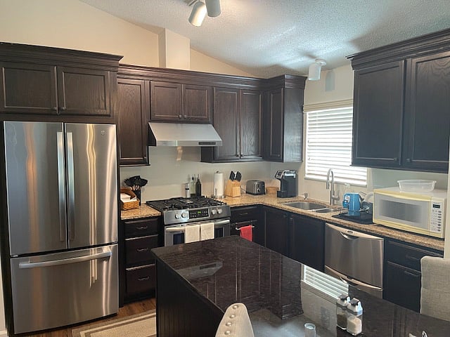 Furnished Finder property 863202_1 photo 20