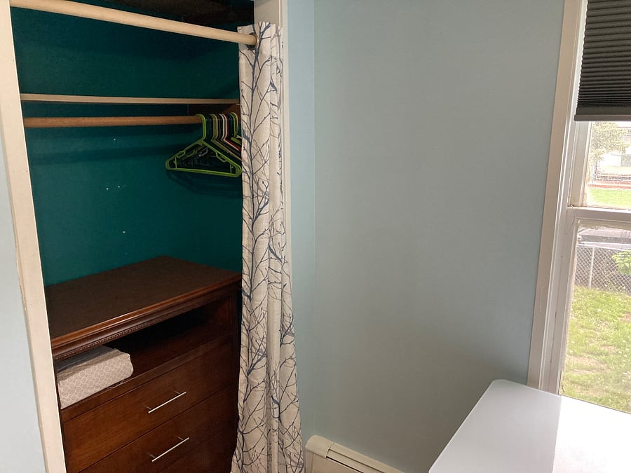 Convertible room Closet & Dresser