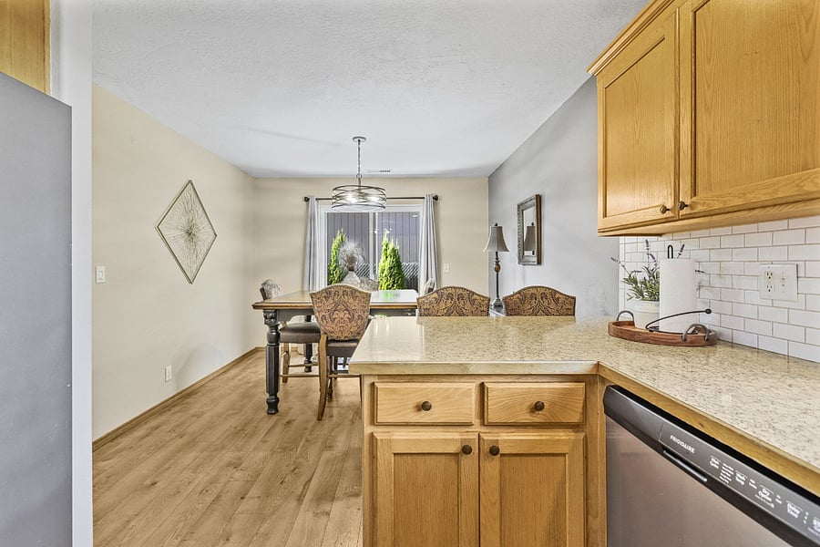 Furnished Finder property 863260_1 photo 16