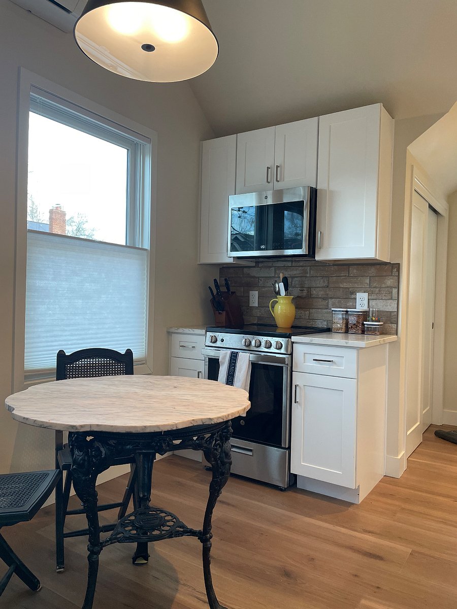 Marble kitchen table
