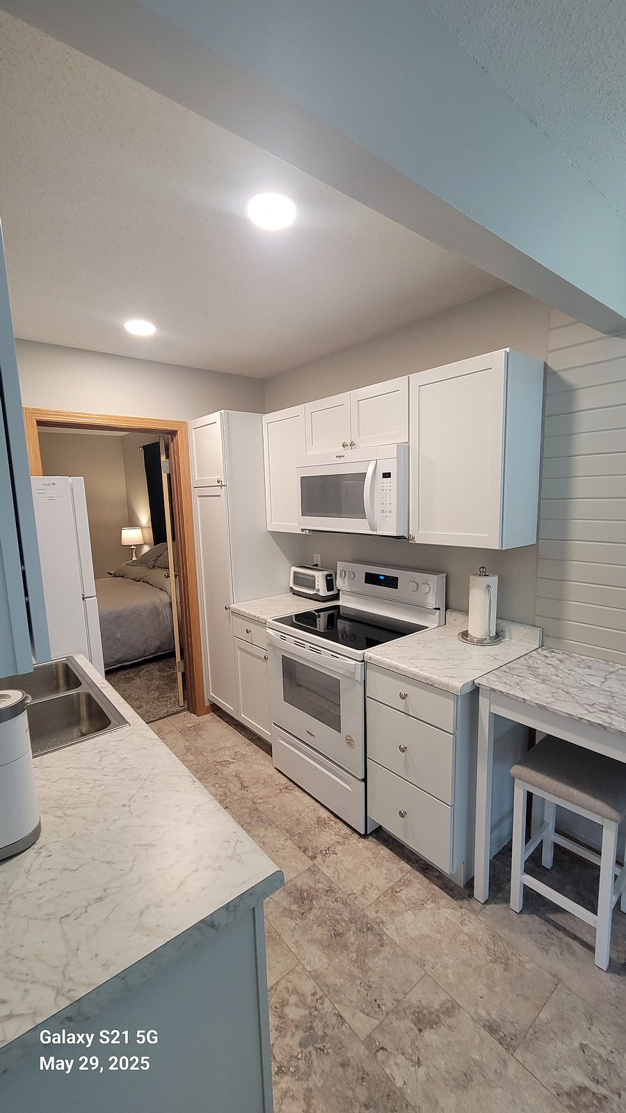 Furnished Finder property 863374_1 photo 2