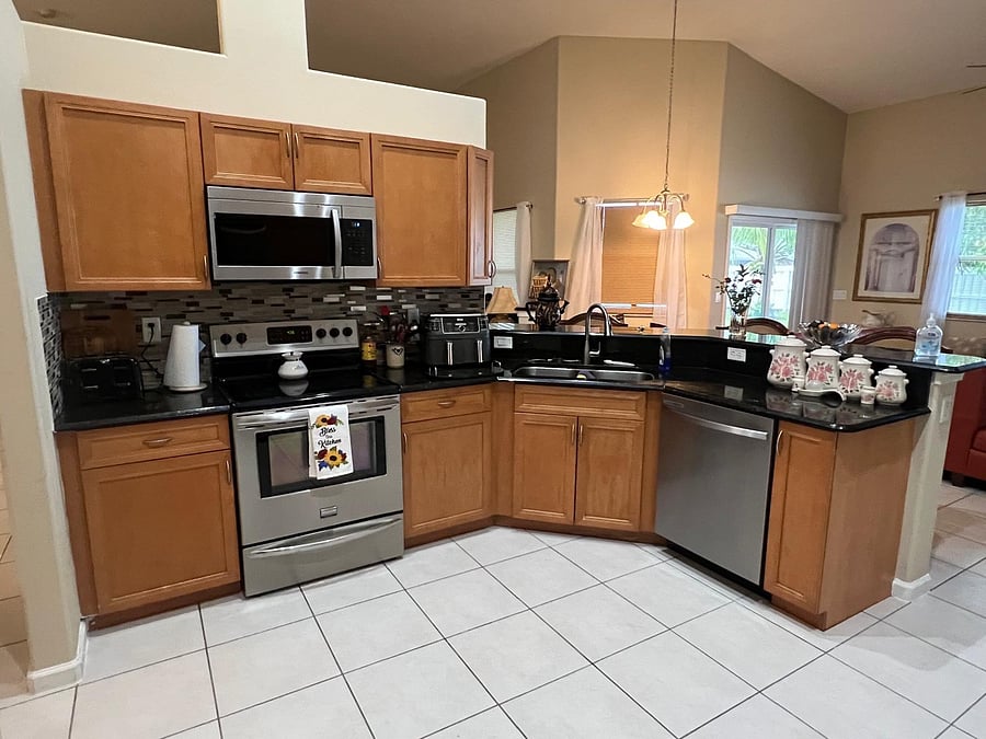 Furnished Finder property 863394_1 photo 10