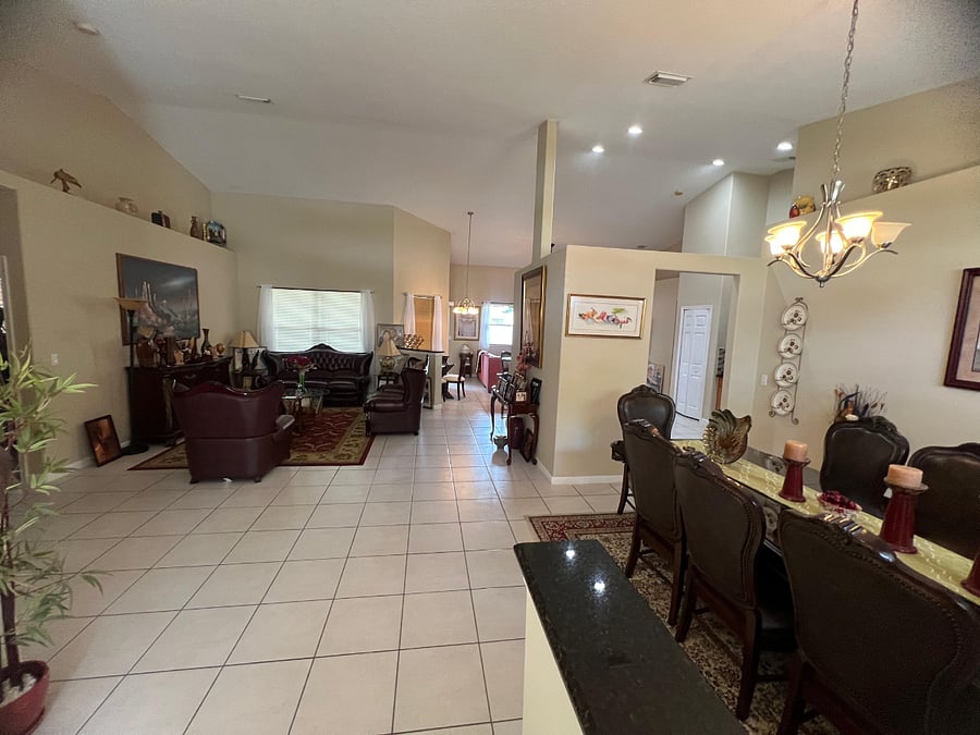 Furnished Finder property 863394_1 photo 12