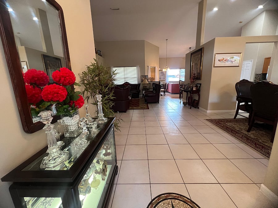 Furnished Finder property 863394_1 photo 3