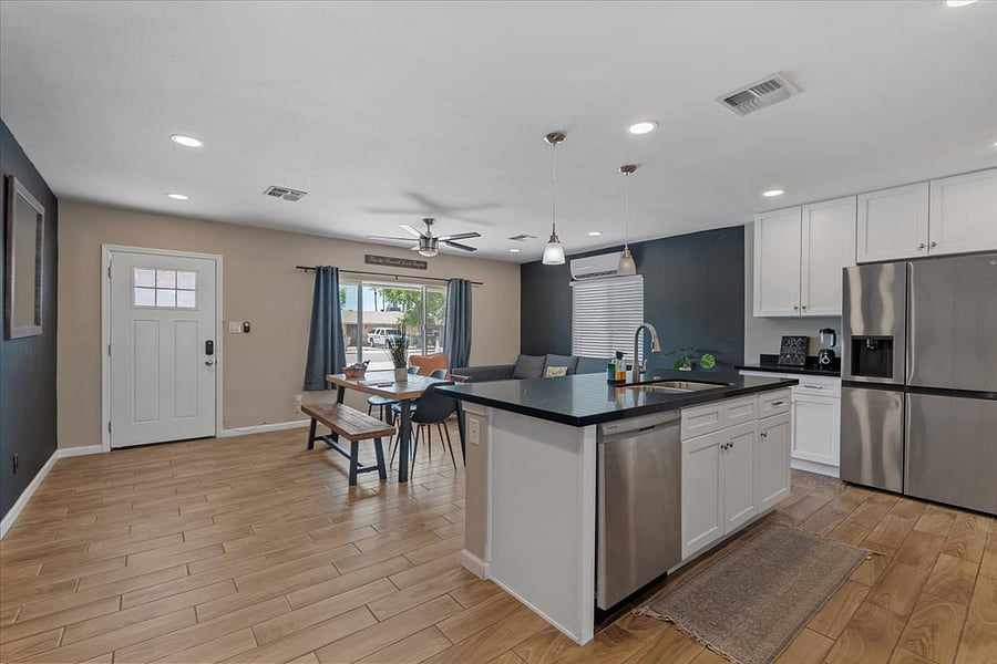 Furnished Finder property 863424_1 photo 13