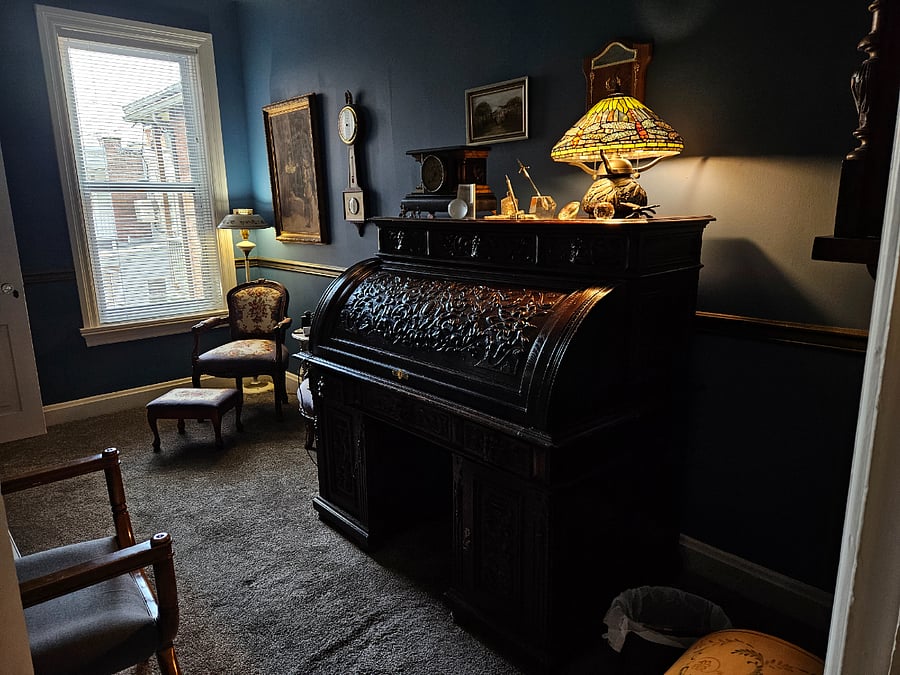 Office, an authentic 1895 rolltop desk, RJ Horner available for "careful" use by guests.  