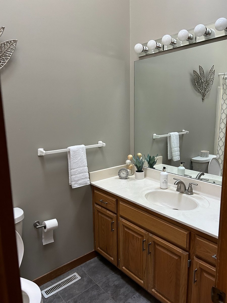 Furnished Finder property 863446_1 photo 22