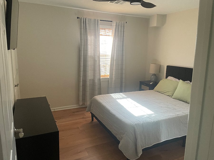 Bigger of the 2 bedrooms
