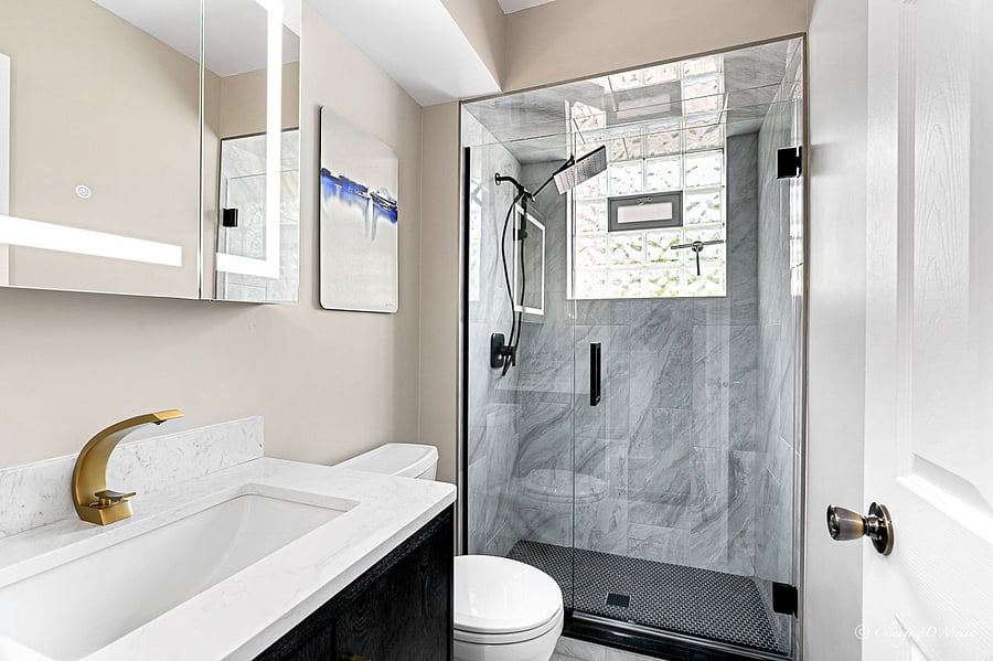 2nd Spacious modern full bathroom with LED mirror/medicine cabinet.