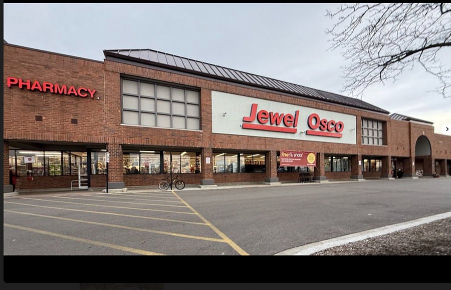 Jewel-Osco is just a couple minute walk away.