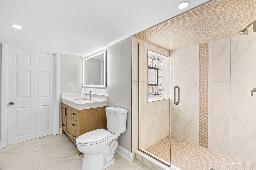 Spacious luxurious bathroom