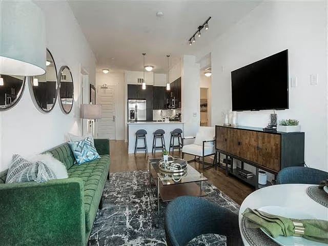 Furnished Finder property 863538_7 photo 5