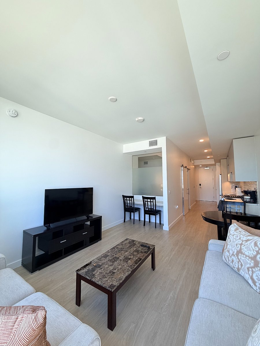 Furnished Finder property 863539_2 photo 8
