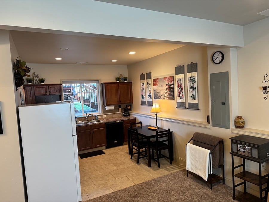 Furnished Finder property 863601_1 photo 13
