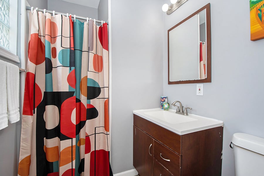 Bathroom 2 - Upstairs