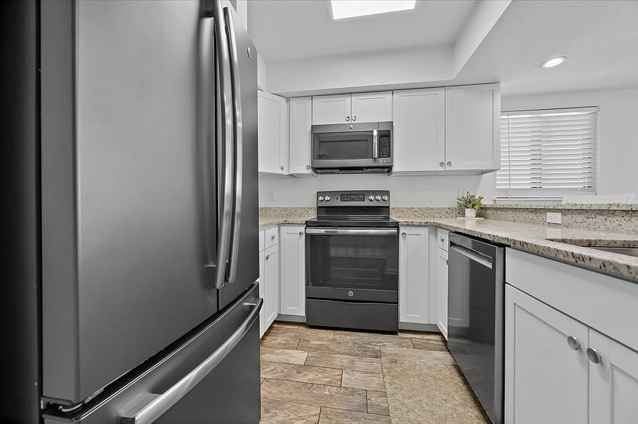 Furnished Finder property 863692_1 photo 4