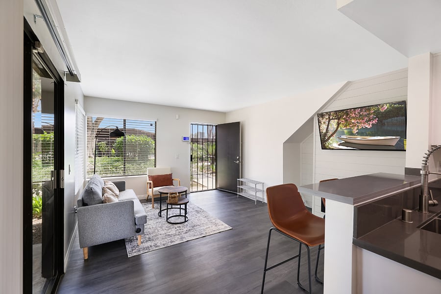 Counter top with 2 barstools