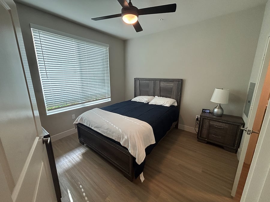 Furnished Finder property 863981_10 photo 6