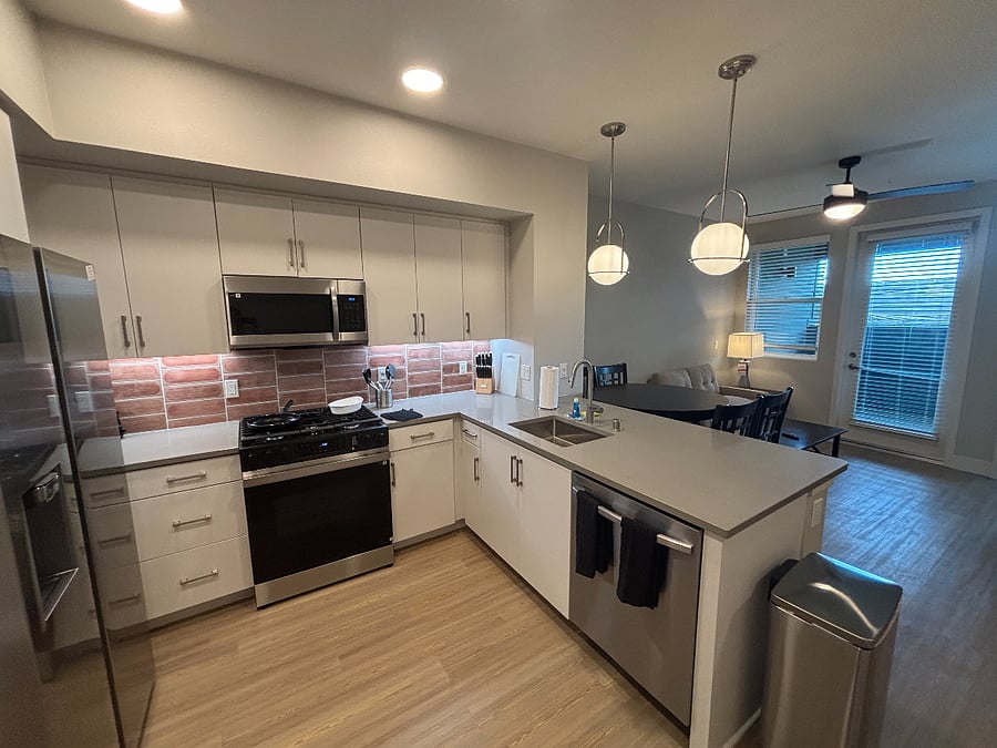 Furnished Finder property 863981_7 photo 4