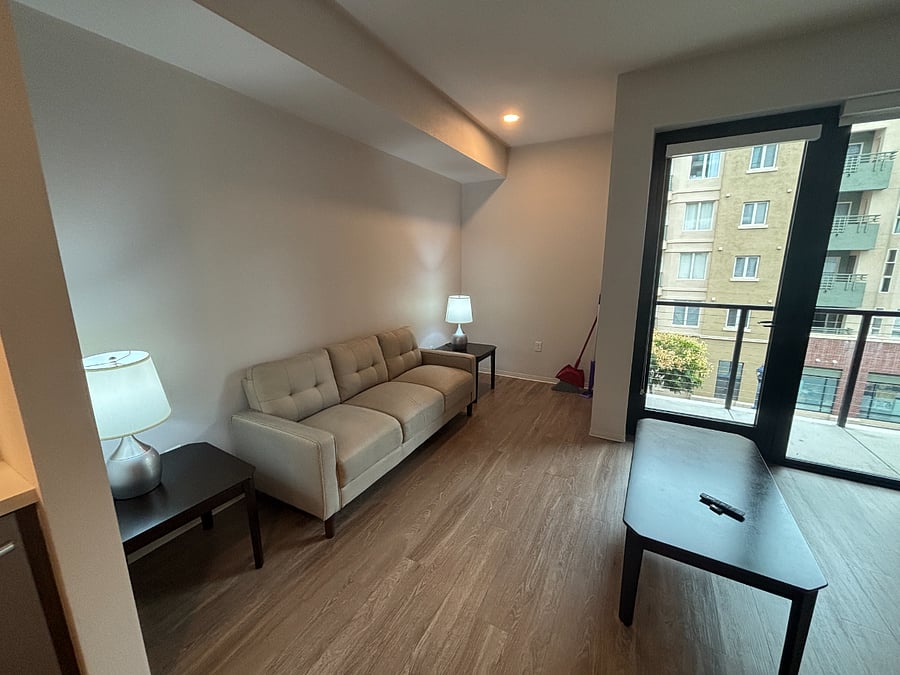 Furnished Finder property 863982_11 photo 3