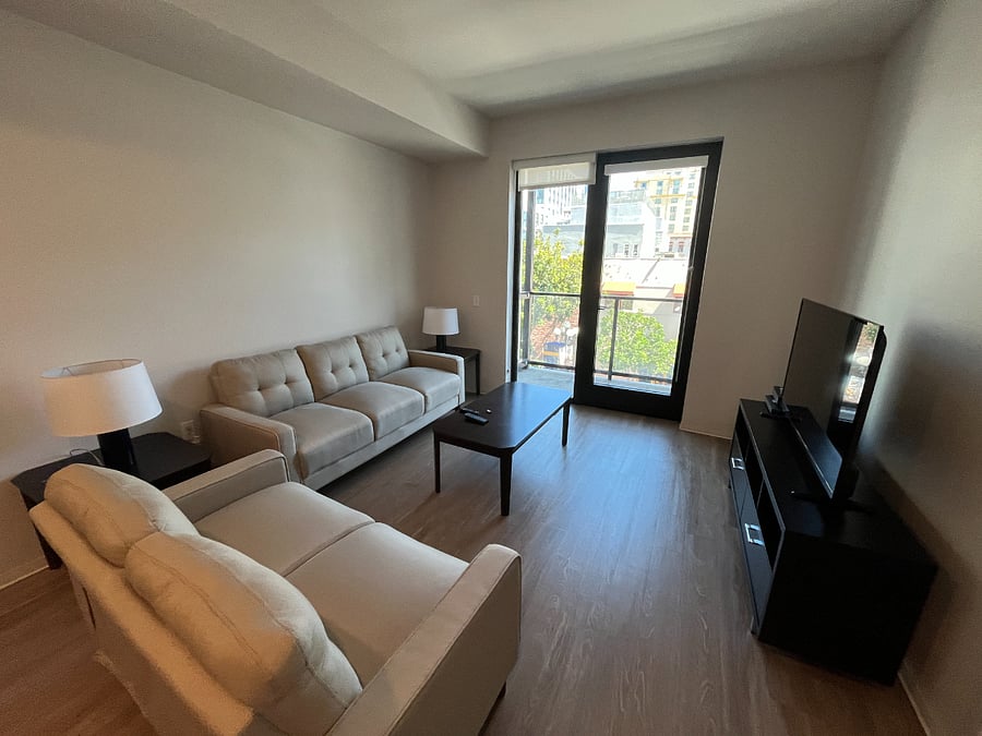 Furnished Finder property 863982_13 photo 3