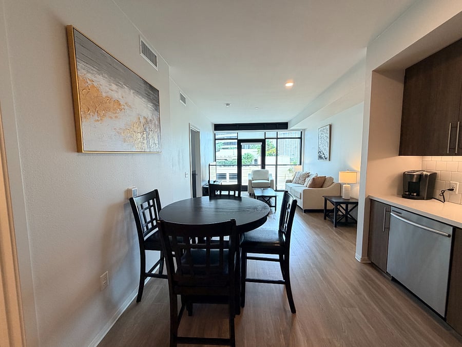 Furnished Finder property 863982_2 photo 7
