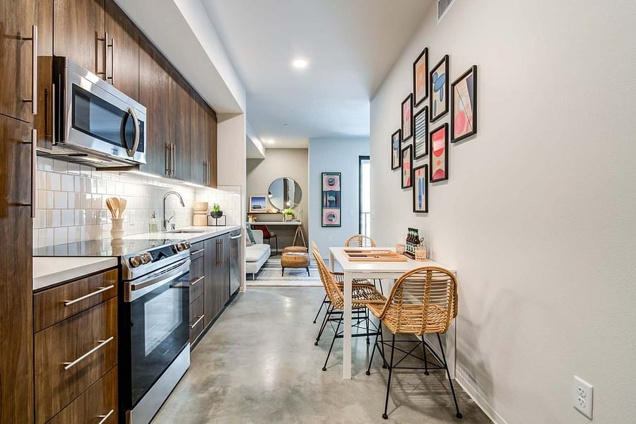 Furnished Finder property 863982_6 photo 1