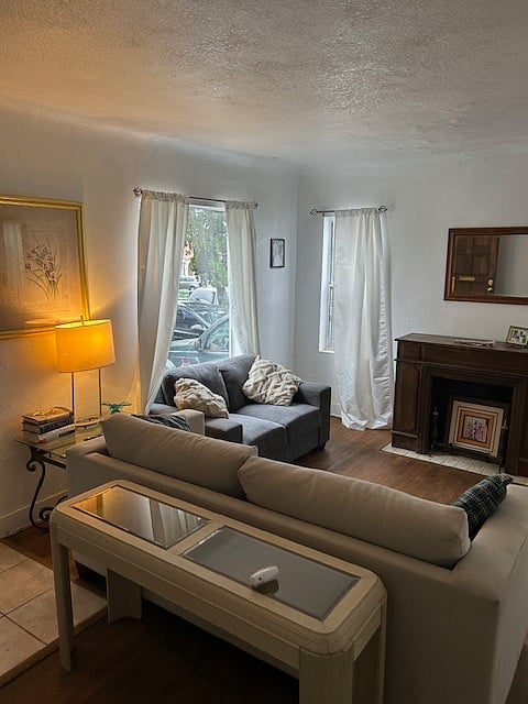 Furnished Finder property 864001_1 photo 2