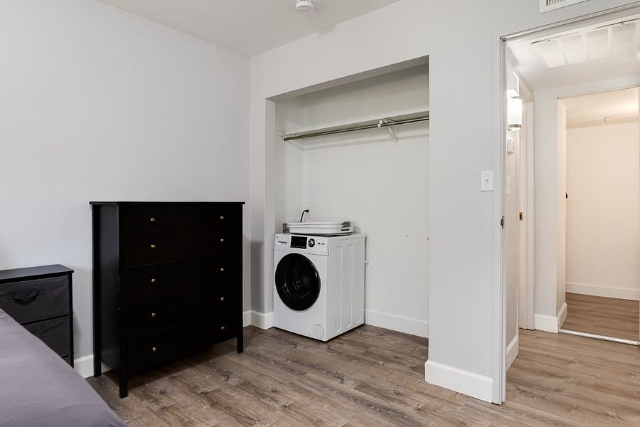 Furnished Finder property 864025_1 photo 17
