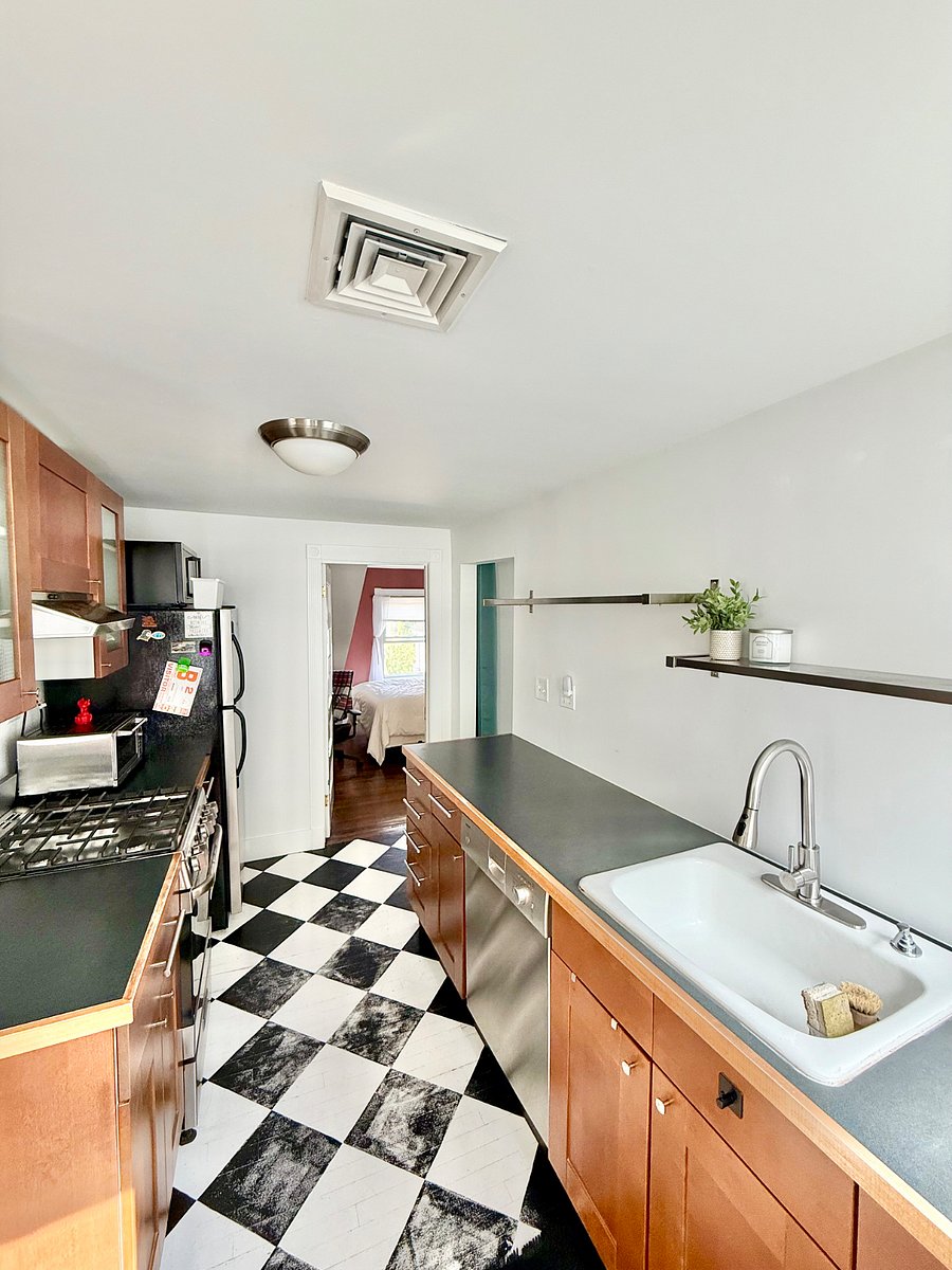 Furnished Finder property 864055_1 photo 28