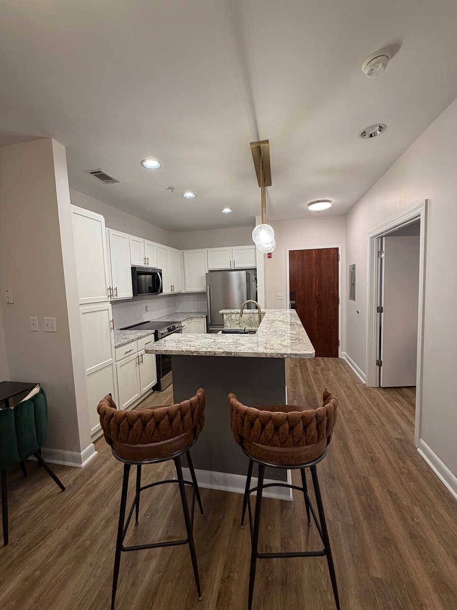 Furnished Finder property 864160_1 photo 3