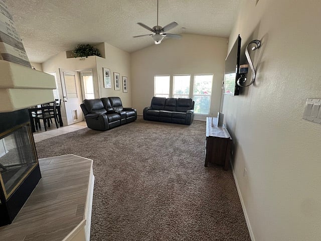 Furnished Finder property 864200_1 photo 3