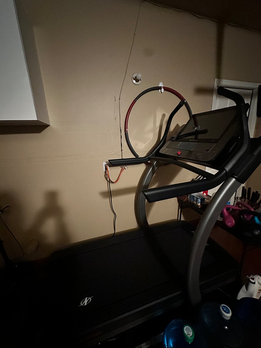 Norditrack Commercial Treadmill with i-FIT