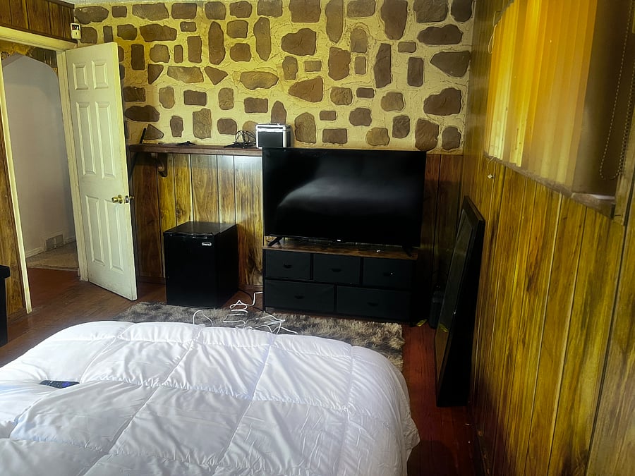 Furnished Finder property 864220_1 photo 13