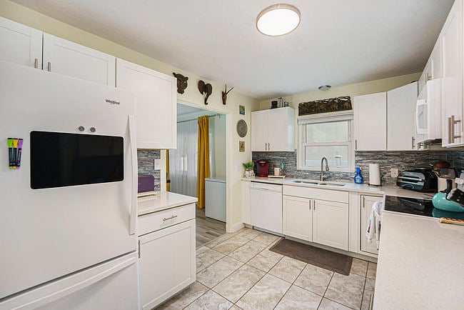 Furnished Finder property 864224_1 photo 8
