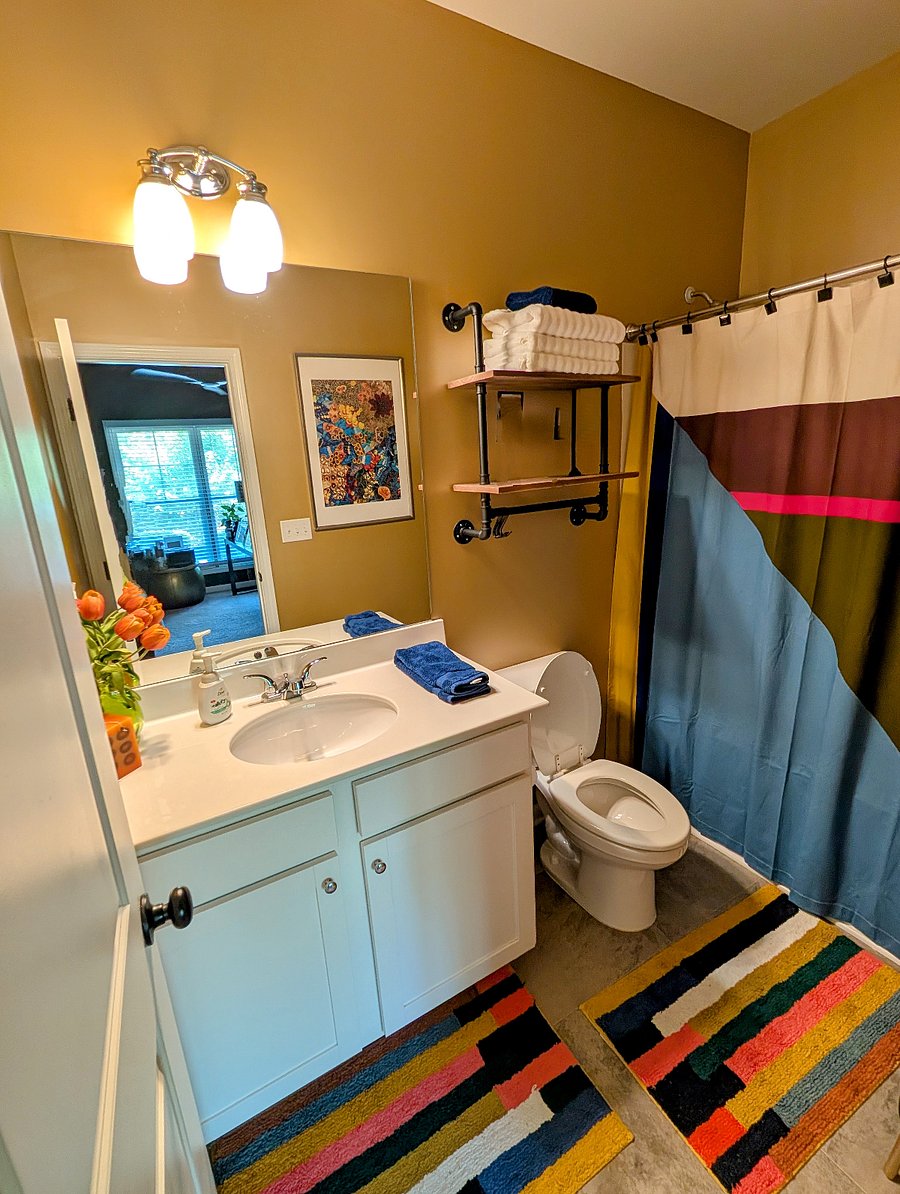Office/Third Bedroom Full Bath 