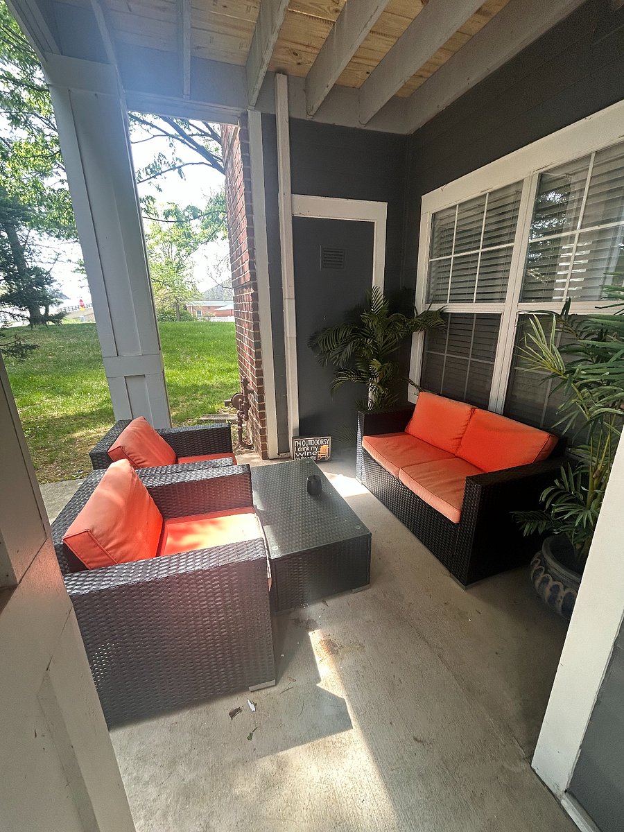 Furnished Finder property 864510_1 photo 3