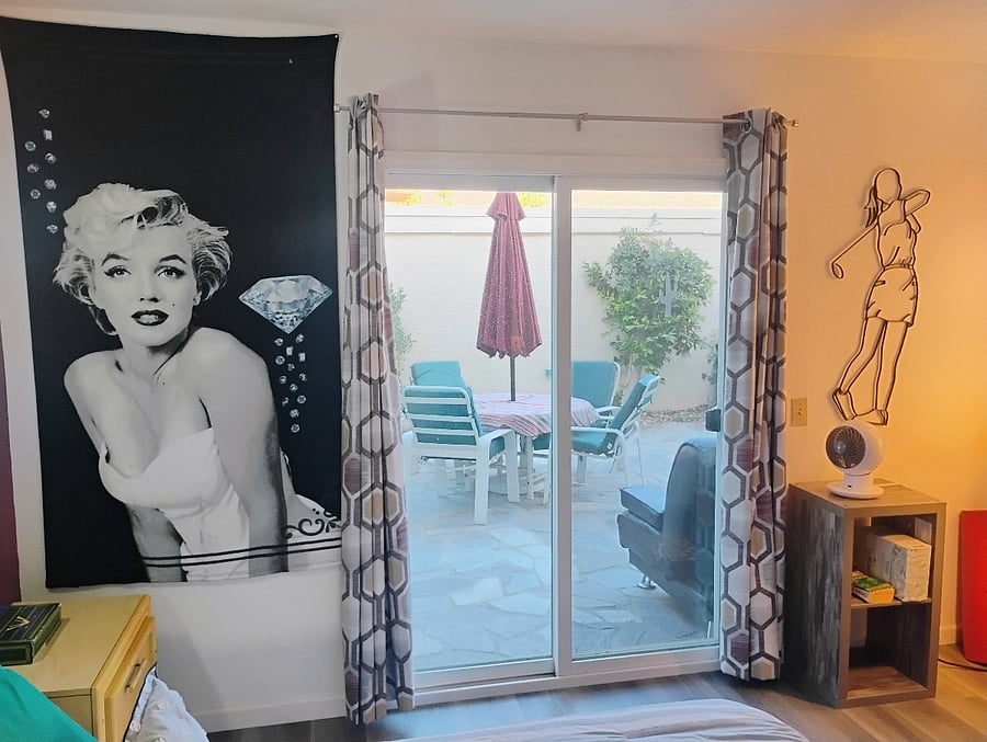 Bedroom #2 The Marilyn Room