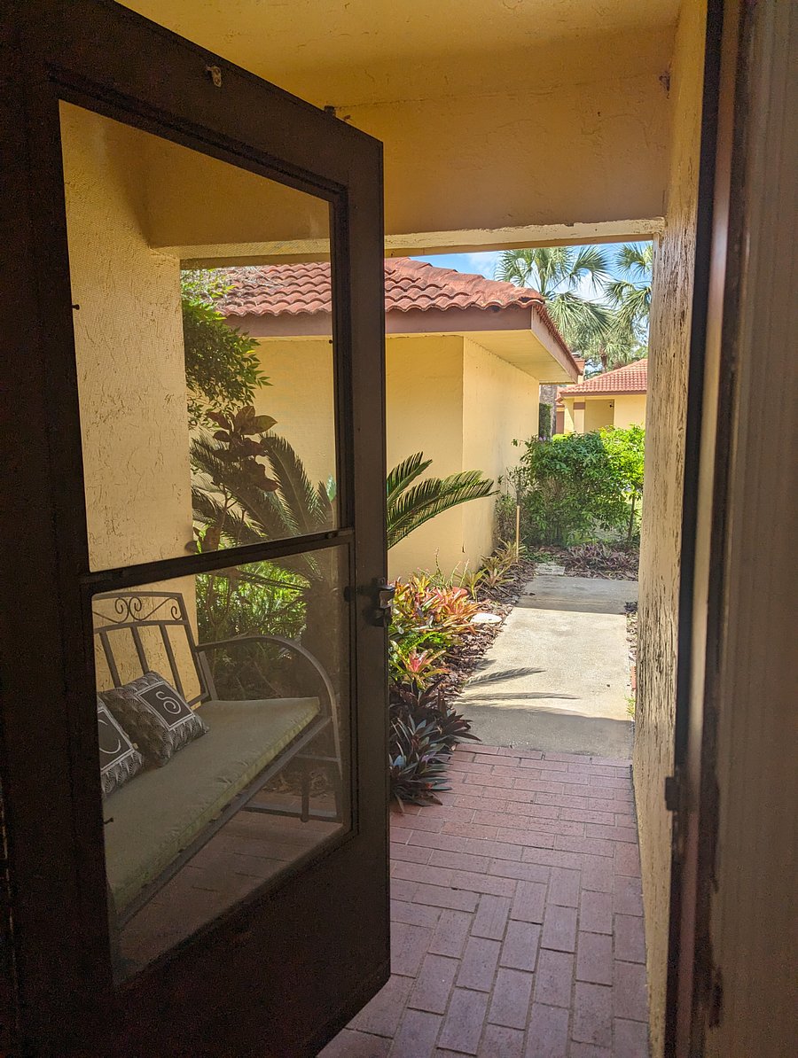 Furnished Finder property 864642_1 photo 11