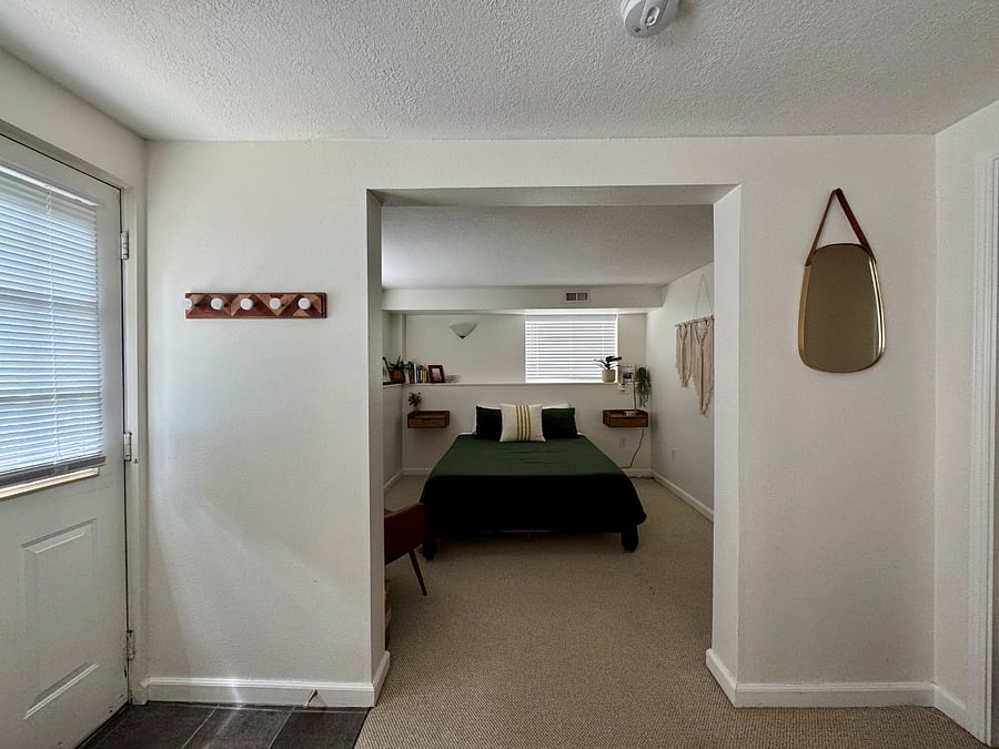 Furnished Finder property 864710_1 photo 1