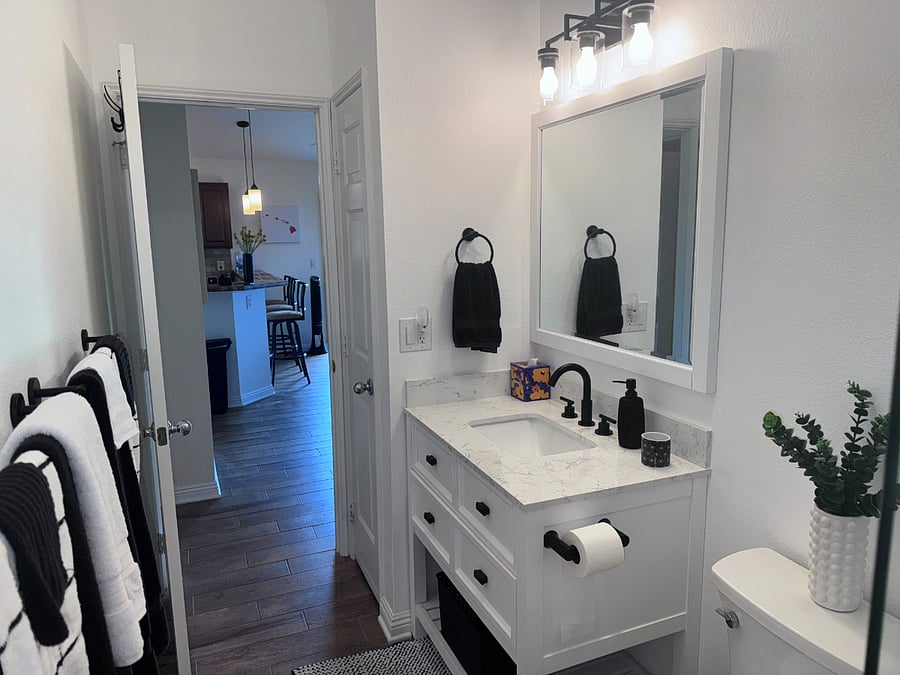 Guest Bathroom