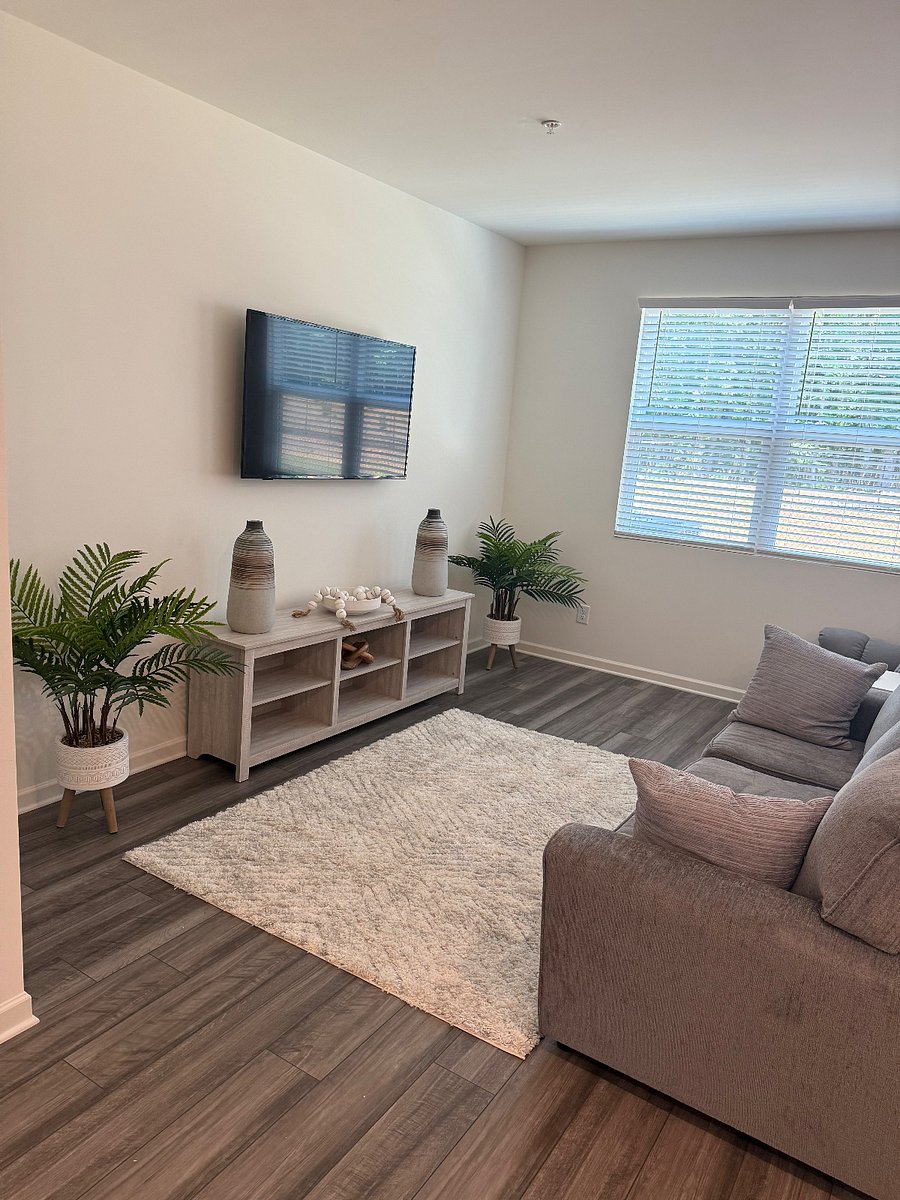 Furnished Finder property 864759_1 photo 3