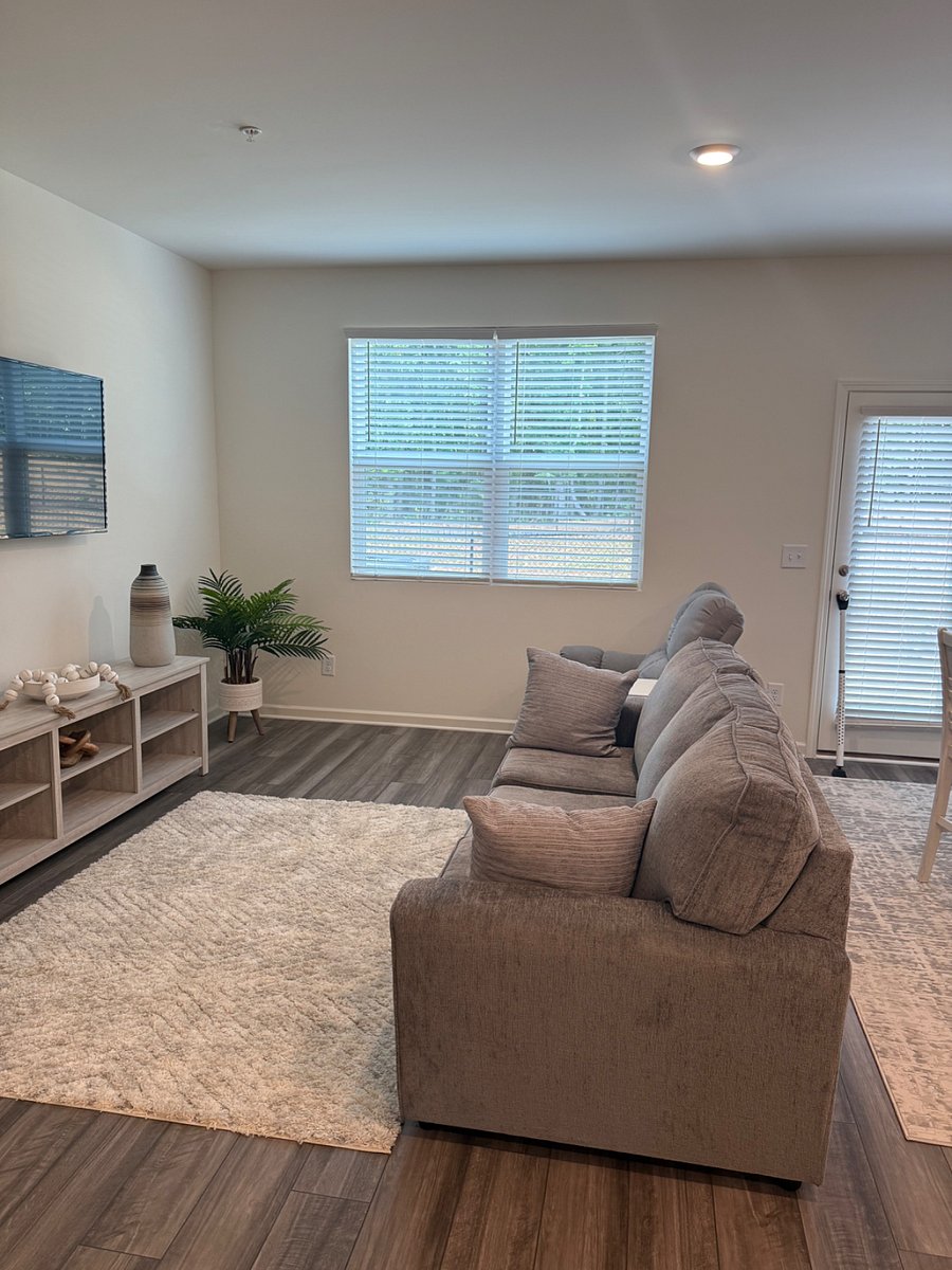 Furnished Finder property 864759_1 photo 4