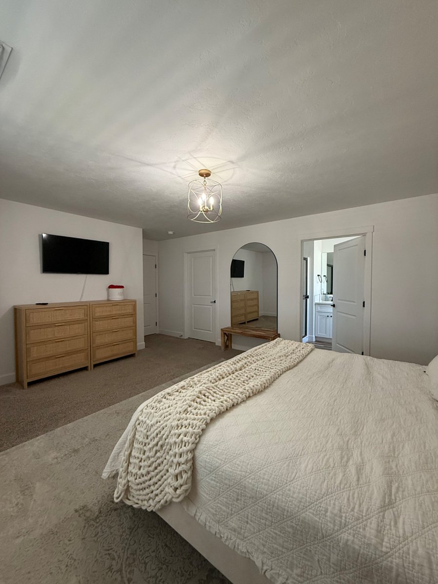 Furnished Finder property 865002_1 photo 15