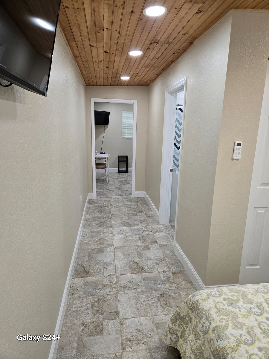 Furnished Finder property 865095_2 photo 10