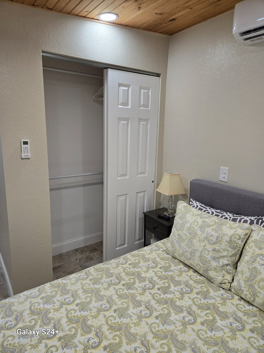 Furnished Finder property 865095_2 photo 11