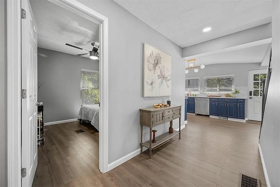 Furnished Finder property 865098_1 photo 3