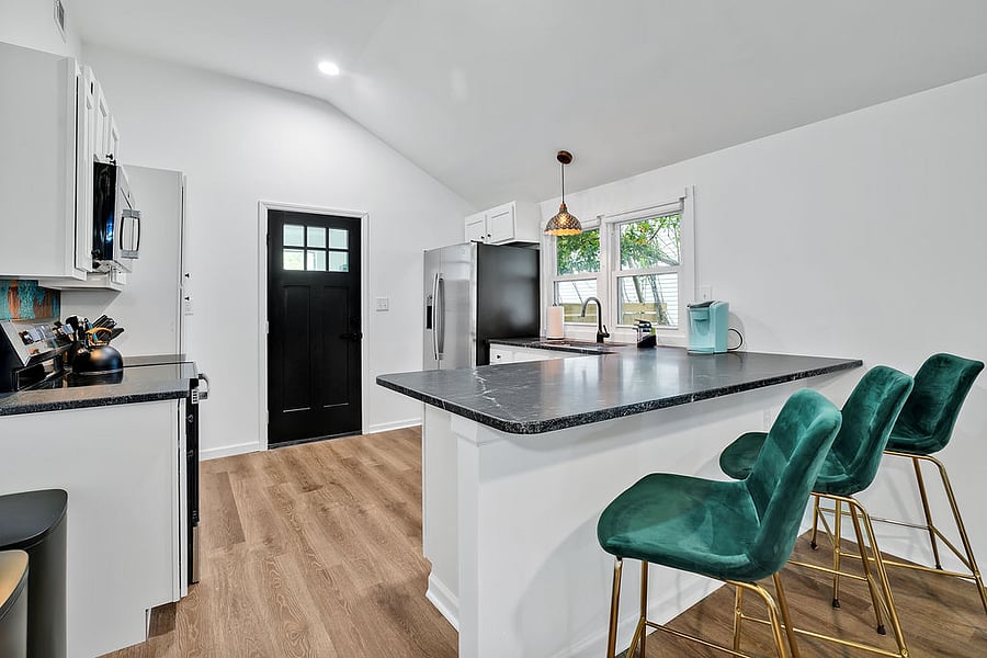 Furnished Finder property 865112_1 photo 3