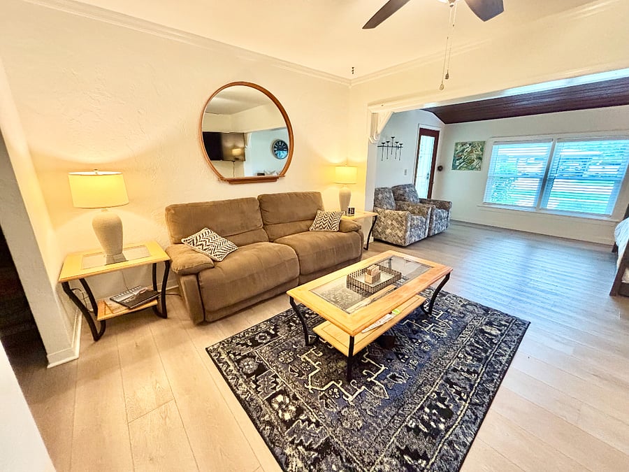Furnished Finder property 865120_1 photo 15